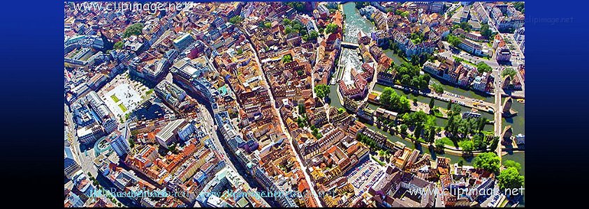 centre.ville.strasbourg.place.kleber.homme-de-fer.petite-france.photo.aerienne.jpg