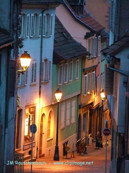 rue-inclinee-a-barr.alsace.soir.alsace.jpg