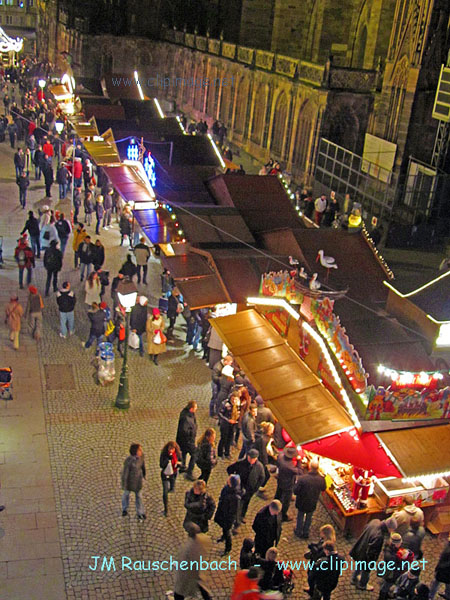 marche-de-noel.place-cathedrale.strasbourg7.jpg