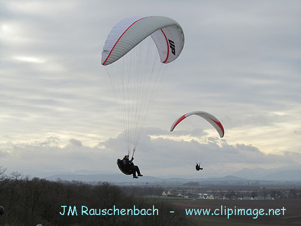 parapente-a-mundolsheim.strasbourg-nord.jpg