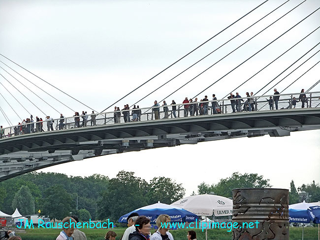 passerelle-mimram-un-dimanche.jpg