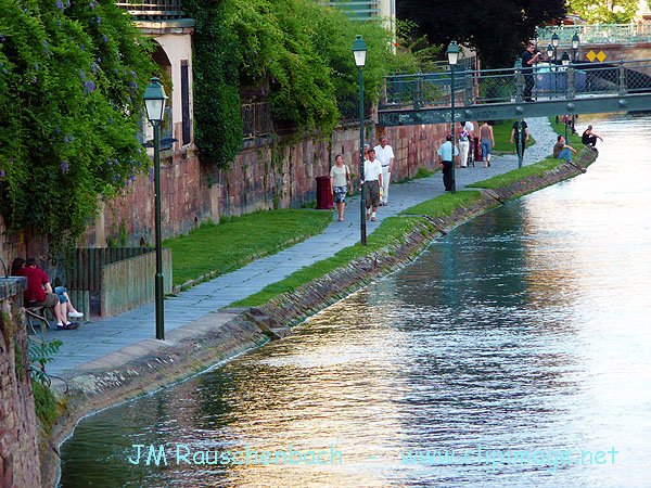 promenade quai des bateliers, ill..jpg