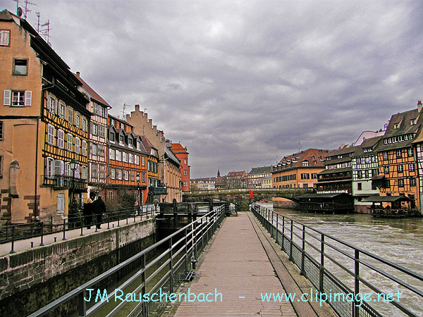 quai,petite france,strasbourg.jpg