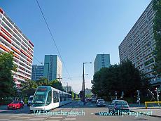 av. du general de gaule. esplanade