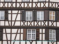 facade maison alsacienne,petite france,strasbourg