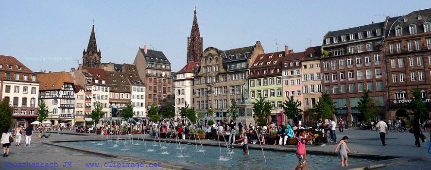 Strasbourg... Place%20kleber%20en%20ete,%20strasbourg
