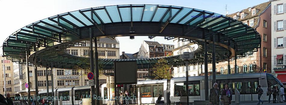 place.homme.de.fer.panoramique.strasbourg.jpg